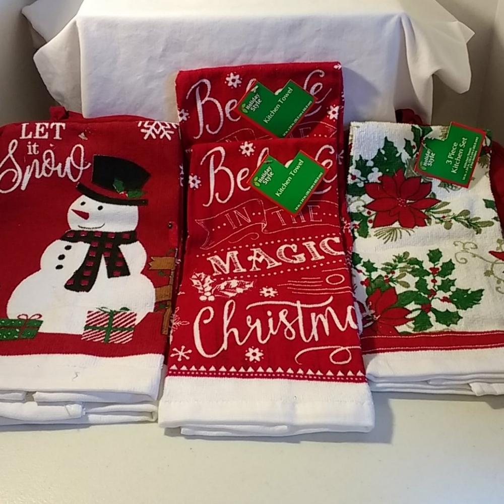 Christmas Dish Towels & Pot Holder Bundle